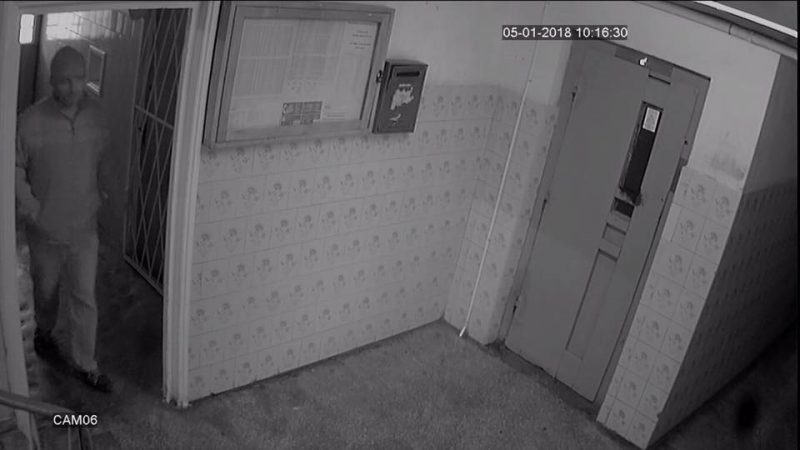 Pedofilul din lift – Ce pedeapsa merita?